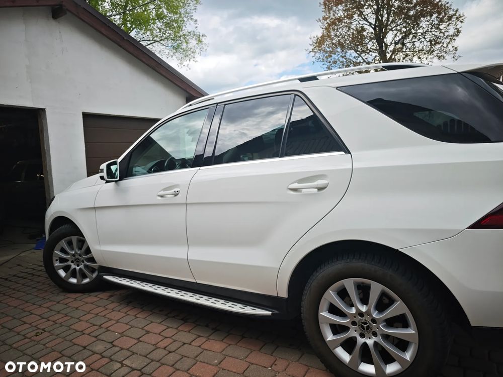 Mercedes-Benz GLE - 16