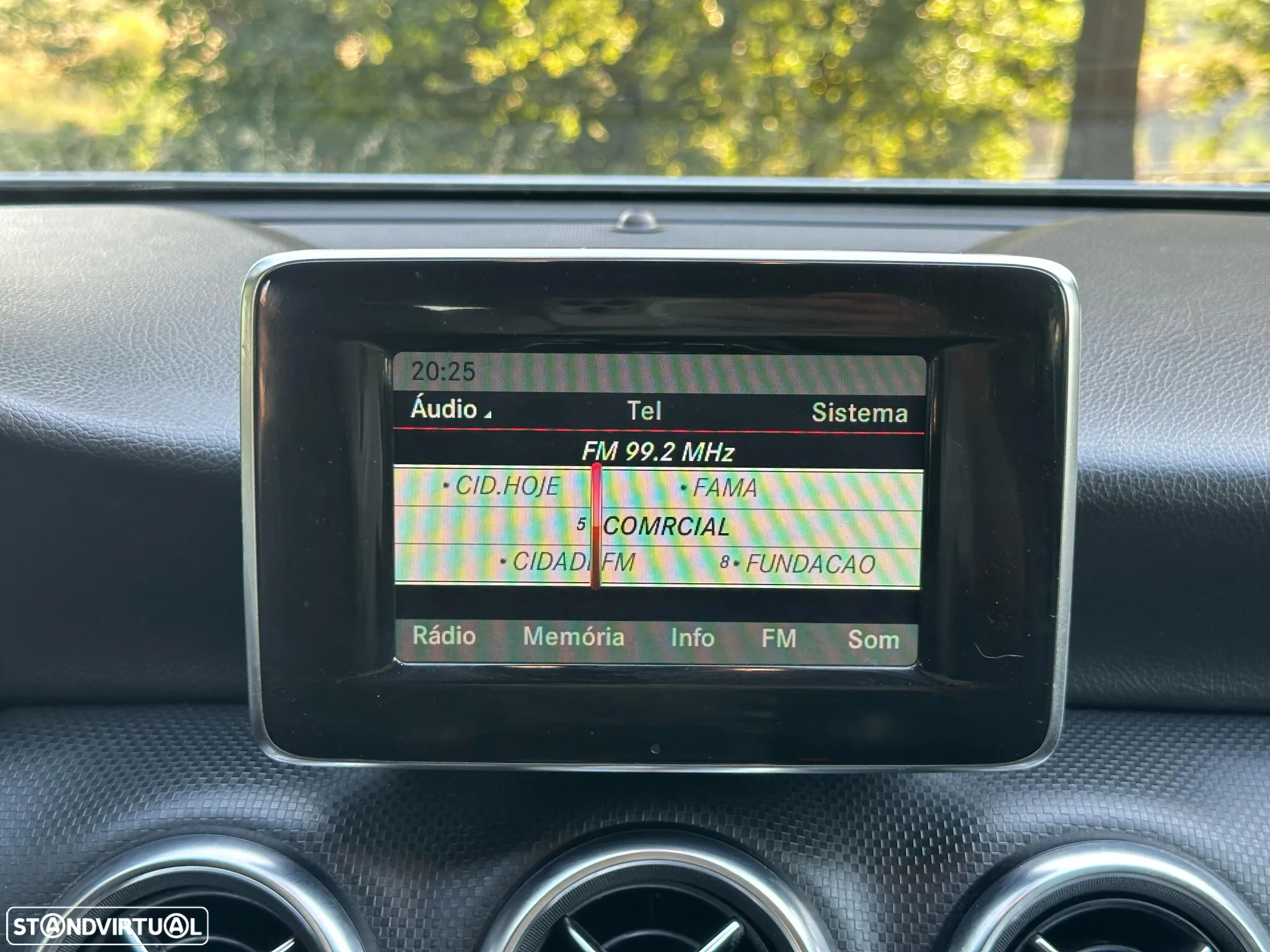 Mercedes-Benz A 180 d BlueEFFICIENCY Edition Style - 25