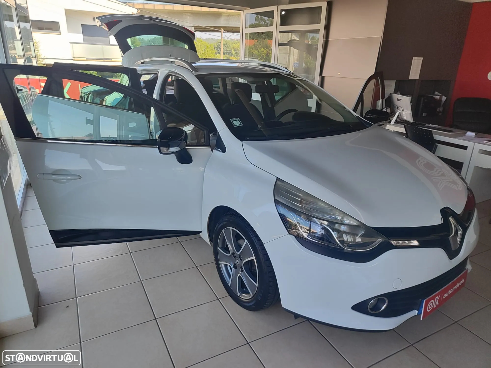 Renault Clio Sport Tourer 1.5 dCi Limited - 16