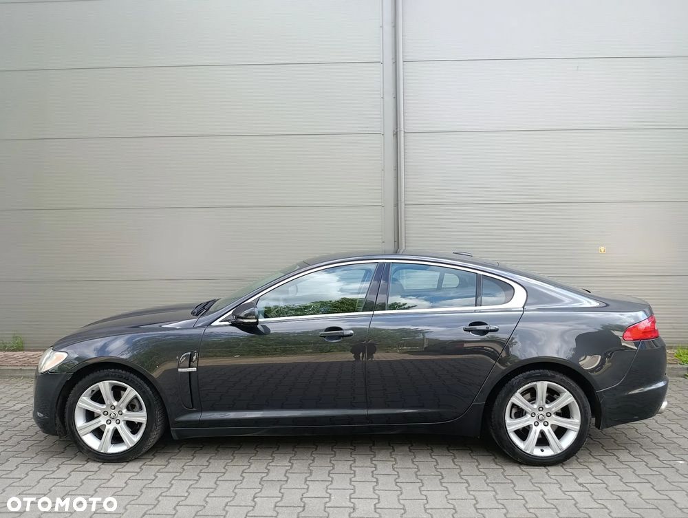 Jaguar XF 3.0 V6 S Premium Luxury - 23