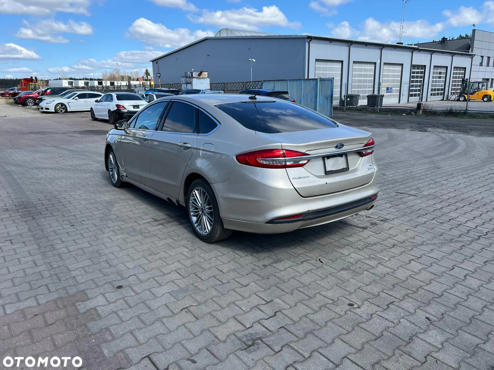 Ford Fusion - 7