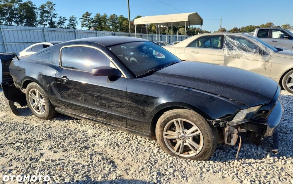 Ford Mustang 3.7 V6 - 4