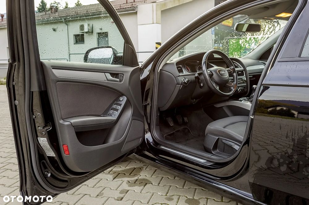 Audi A4 Avant 2.0 TDI Quattro - 22