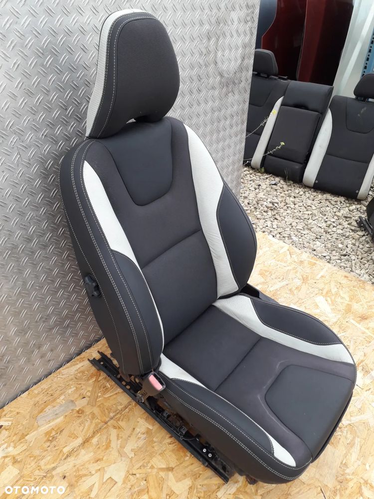 Fotele Kanapa Volvo V60 I - 6
