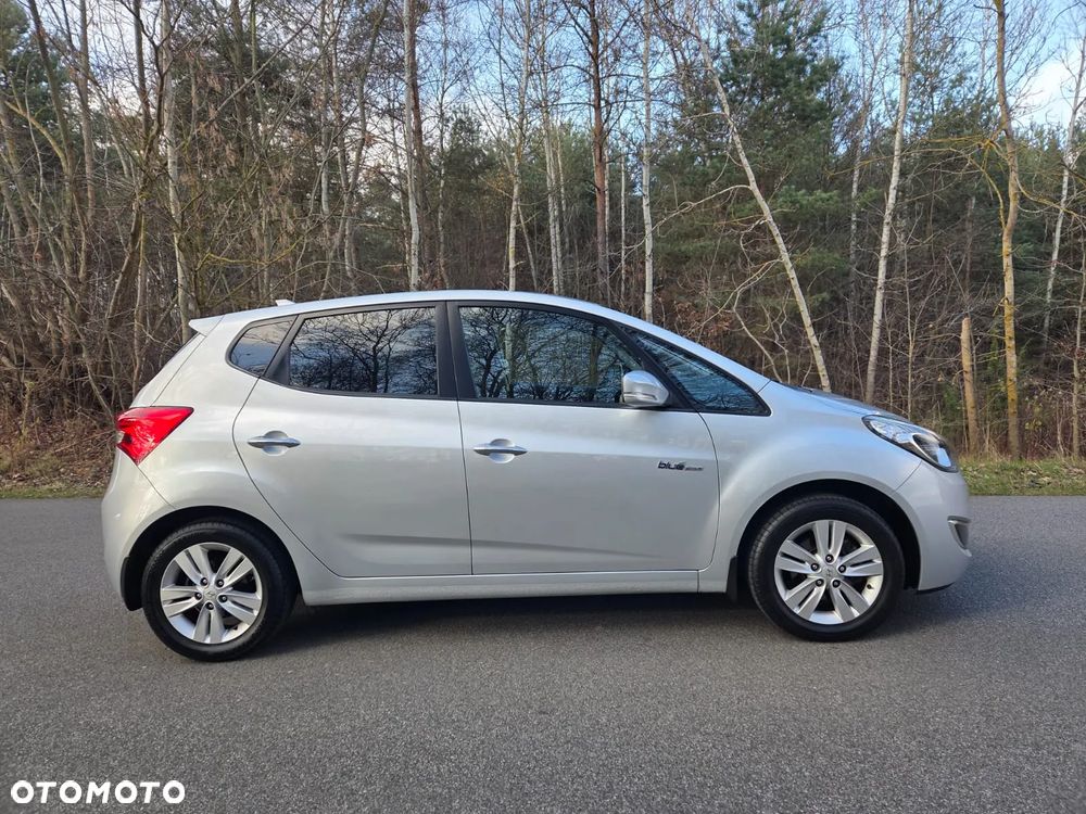 Hyundai ix20 1.4 blue Comfort - 10