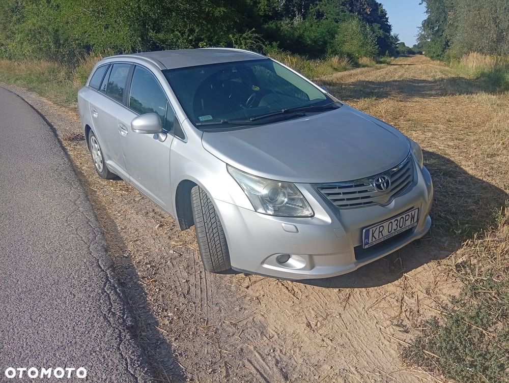 Toyota Avensis 2.0 D-4D Sol - 8