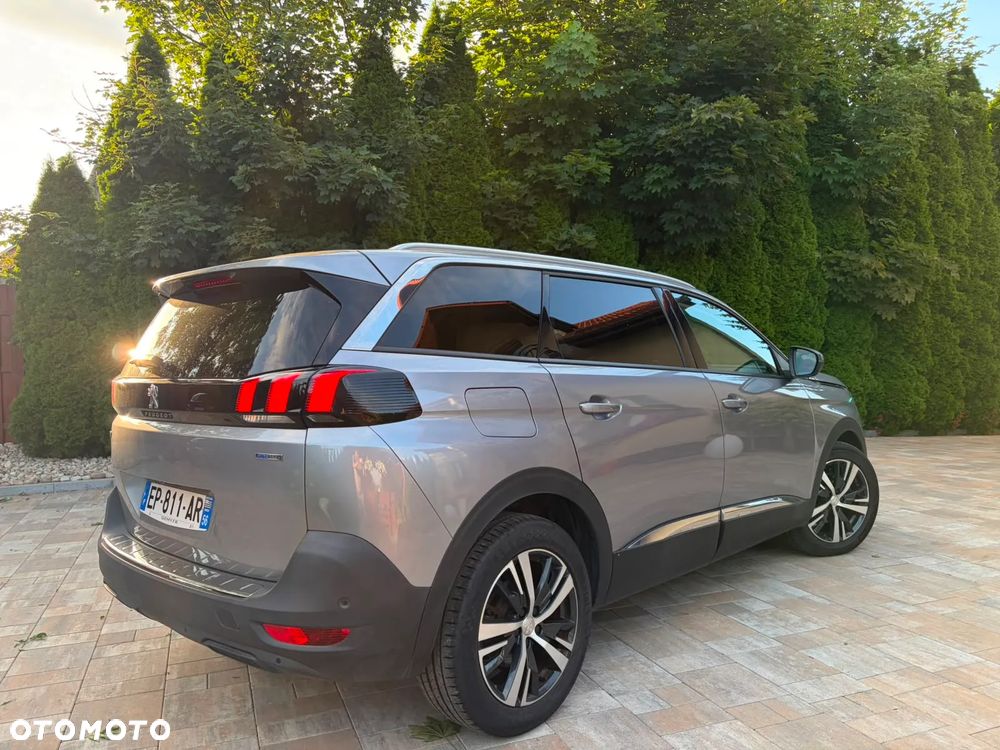 Peugeot 5008 - 10