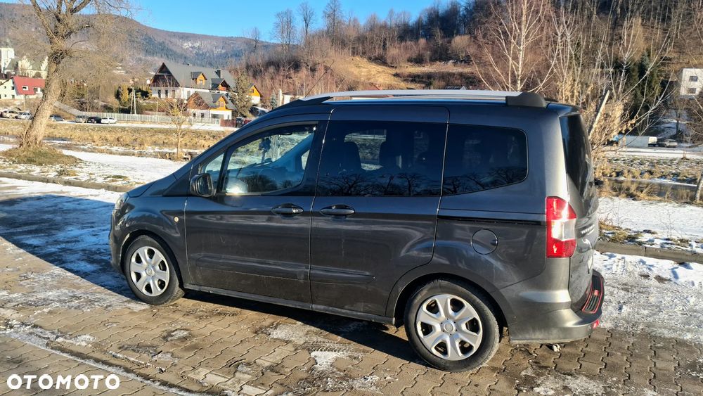 Ford Tourneo Courier 1.0 EcoBoost Titanium - 3