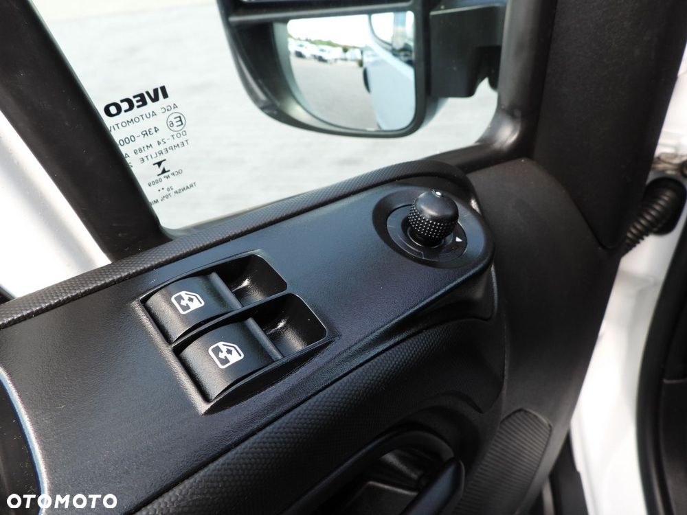 Iveco DAILY 35S12 SKRZYNIA PODWÓJNA KABINA DOKA 7 MIEJSC KLIMATYZACJA  120KM - 24