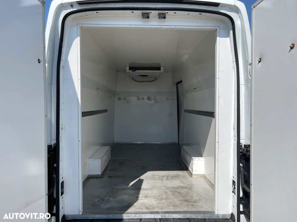 Ford Transit - 10