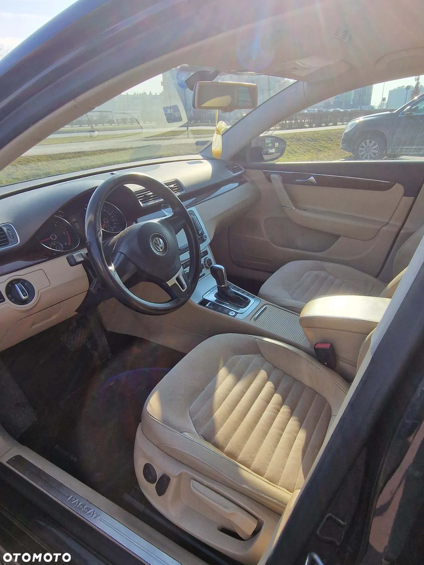 Volkswagen Passat 2.0 TDI Highline DSG - 13