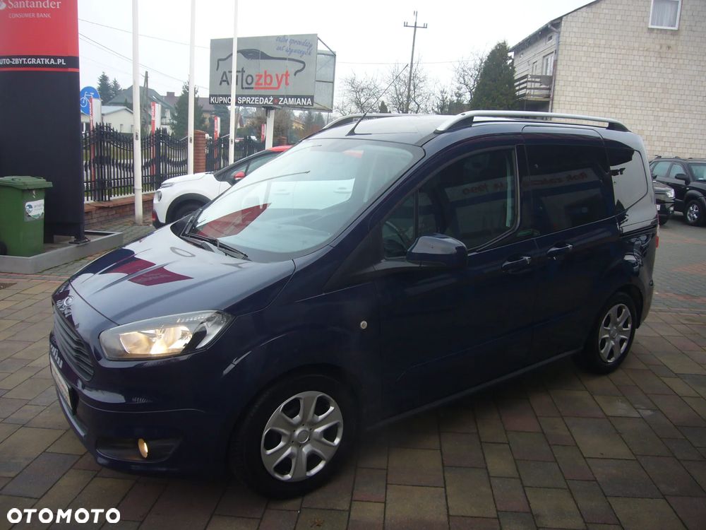 Ford Tourneo Courier 1.5 TDCi Titanium - 2
