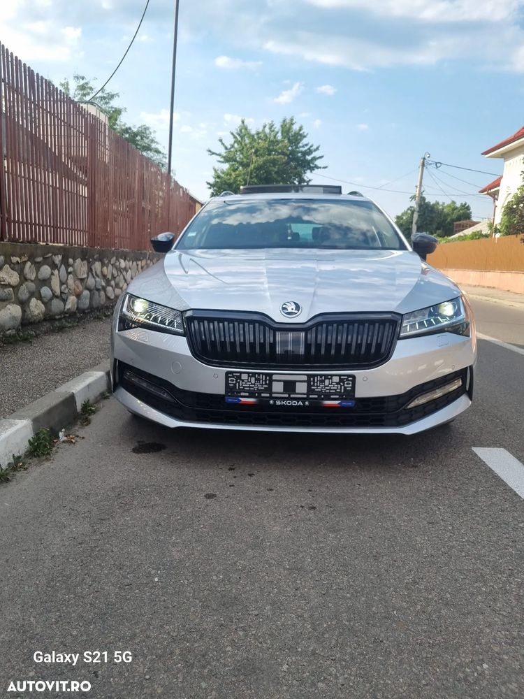 Skoda Superb 2.0 TDI 4X4 DSG Sportline - 1