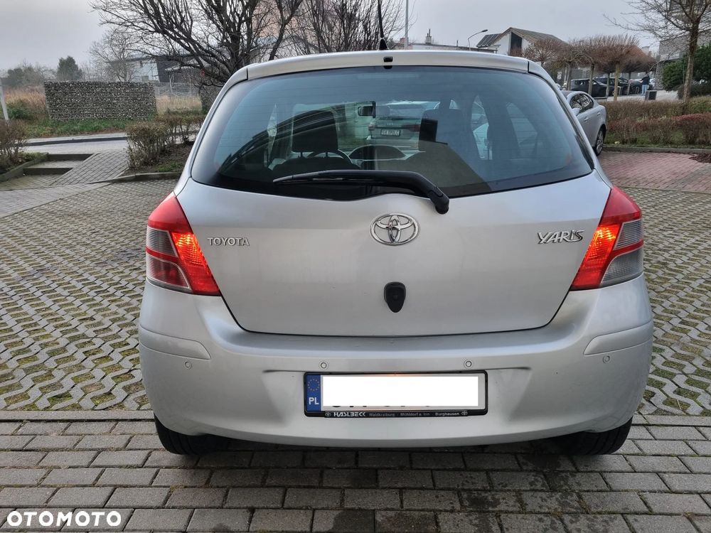 Toyota Yaris 1.33 VVT-i - 6