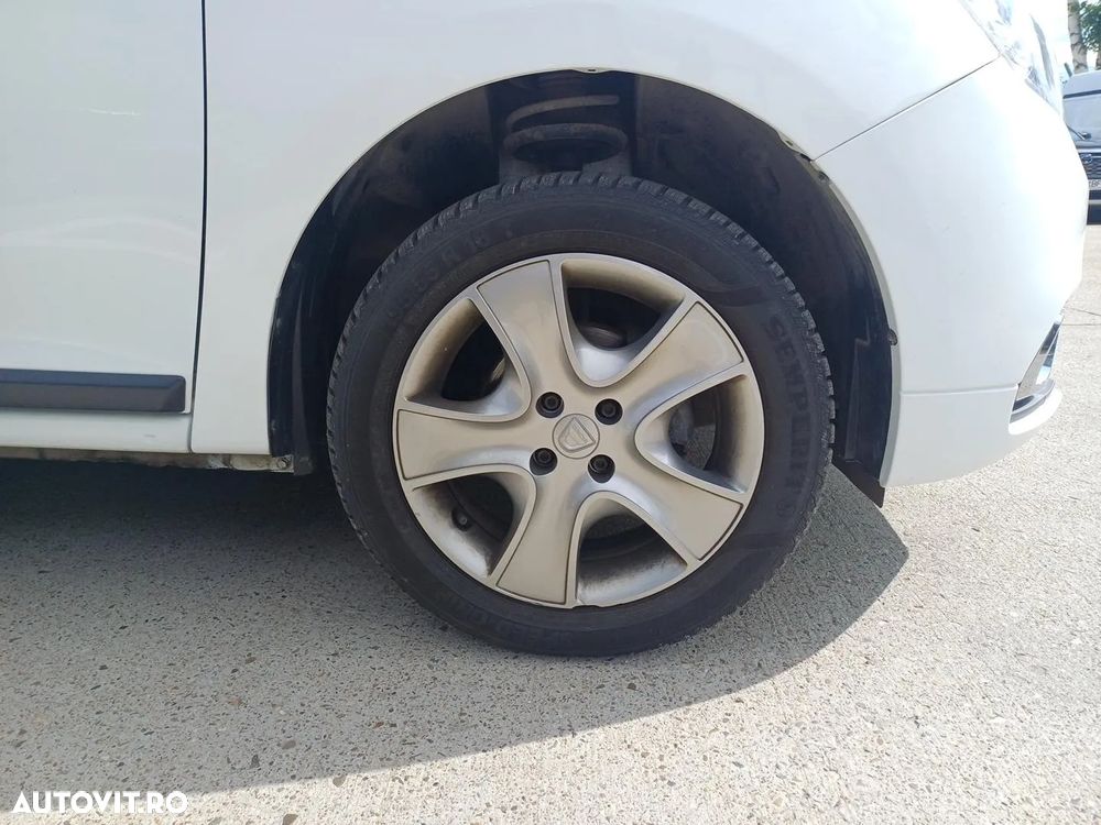 Dacia Logan TCe 90 CVT Comfort - 23