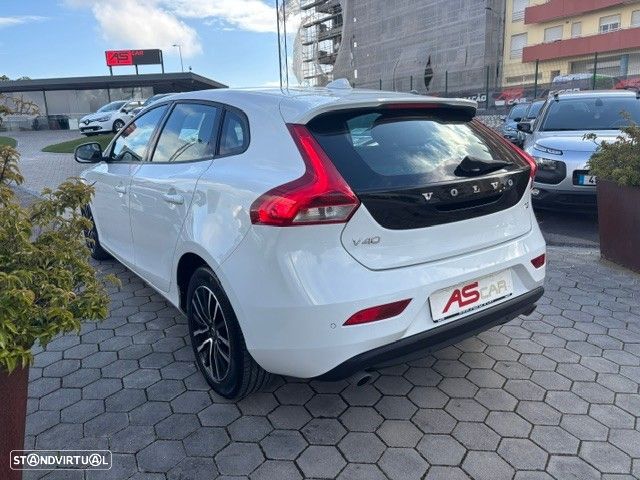 Volvo V40 1.5 T3 Sport Edition Geartronic - 23