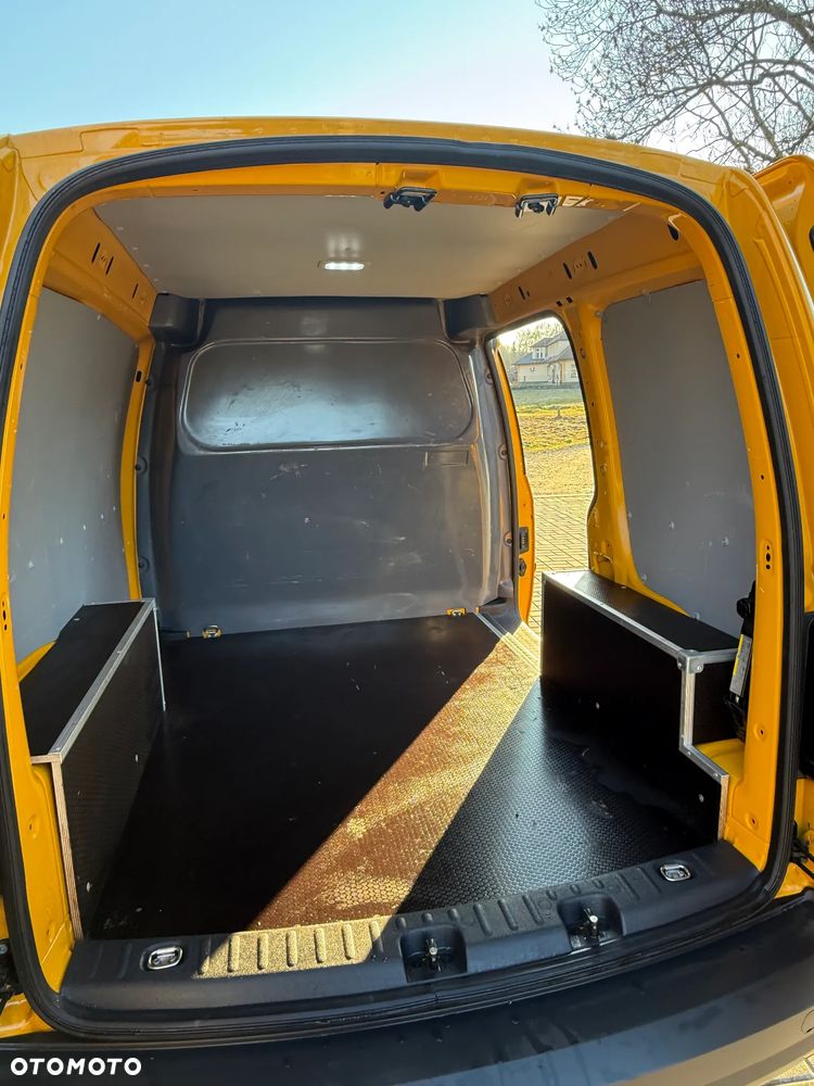 Volkswagen CADDY - 19