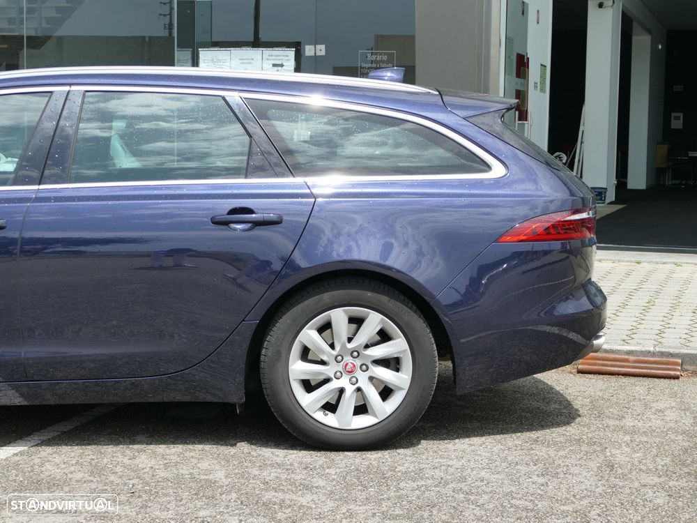 Jaguar XF Sportbrake 2.0 D Prestige Aut. - 9