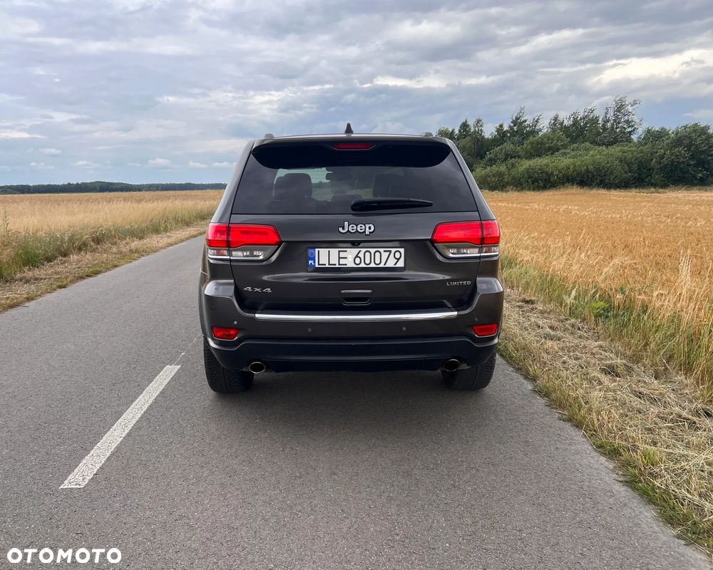 Jeep Grand Cherokee - 13