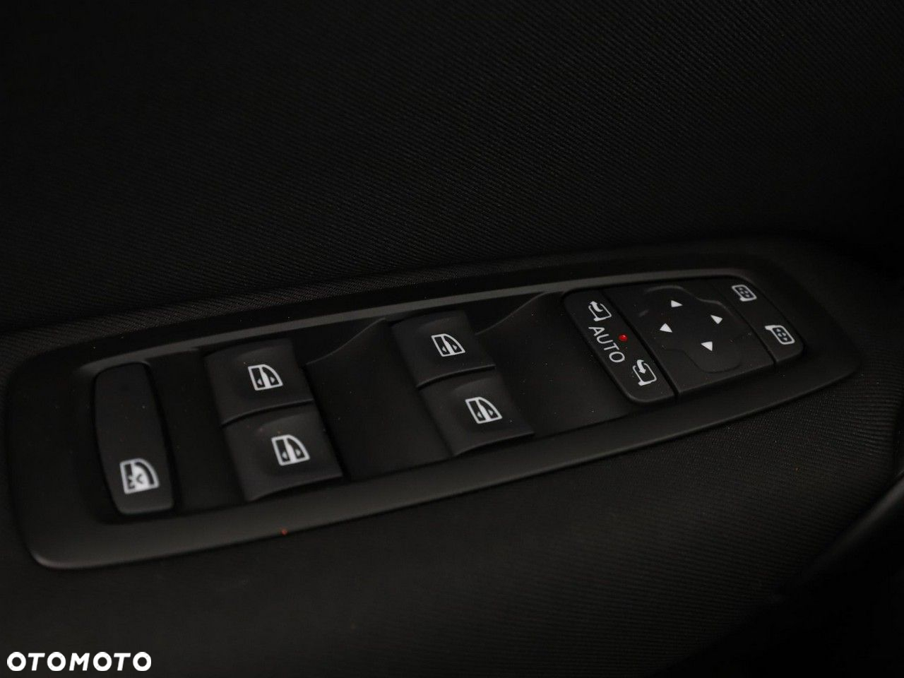 Renault Megane Grandtour BLUE dCi 115 EDC LIMITED - 35