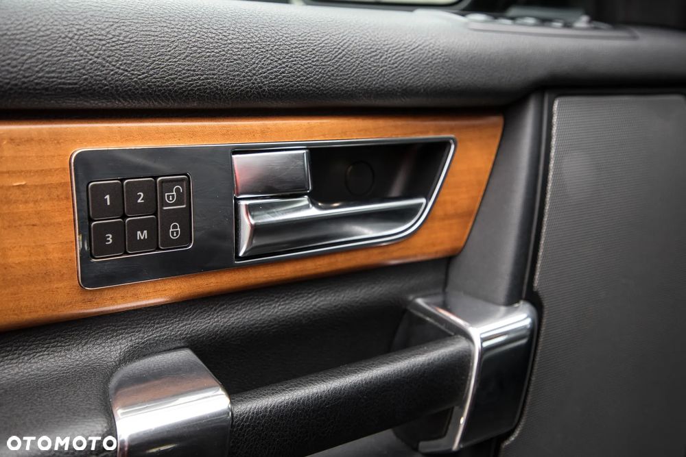 Land Rover Discovery 3.0 SD V6 HSE - 20