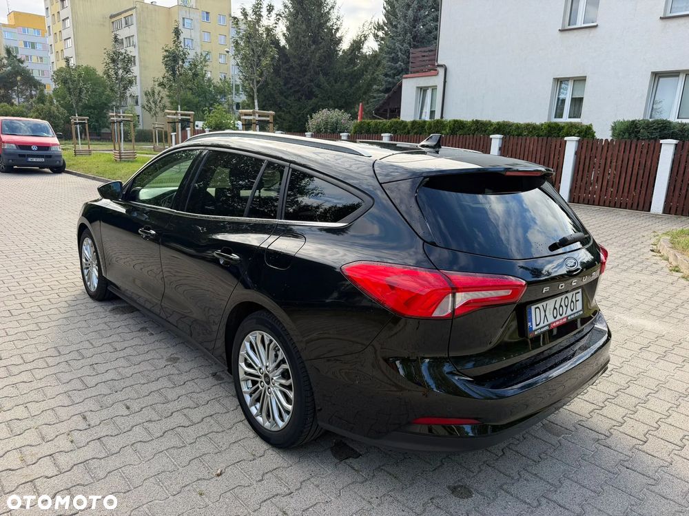 Ford Focus 2.0 EcoBlue Titanium Business - 4