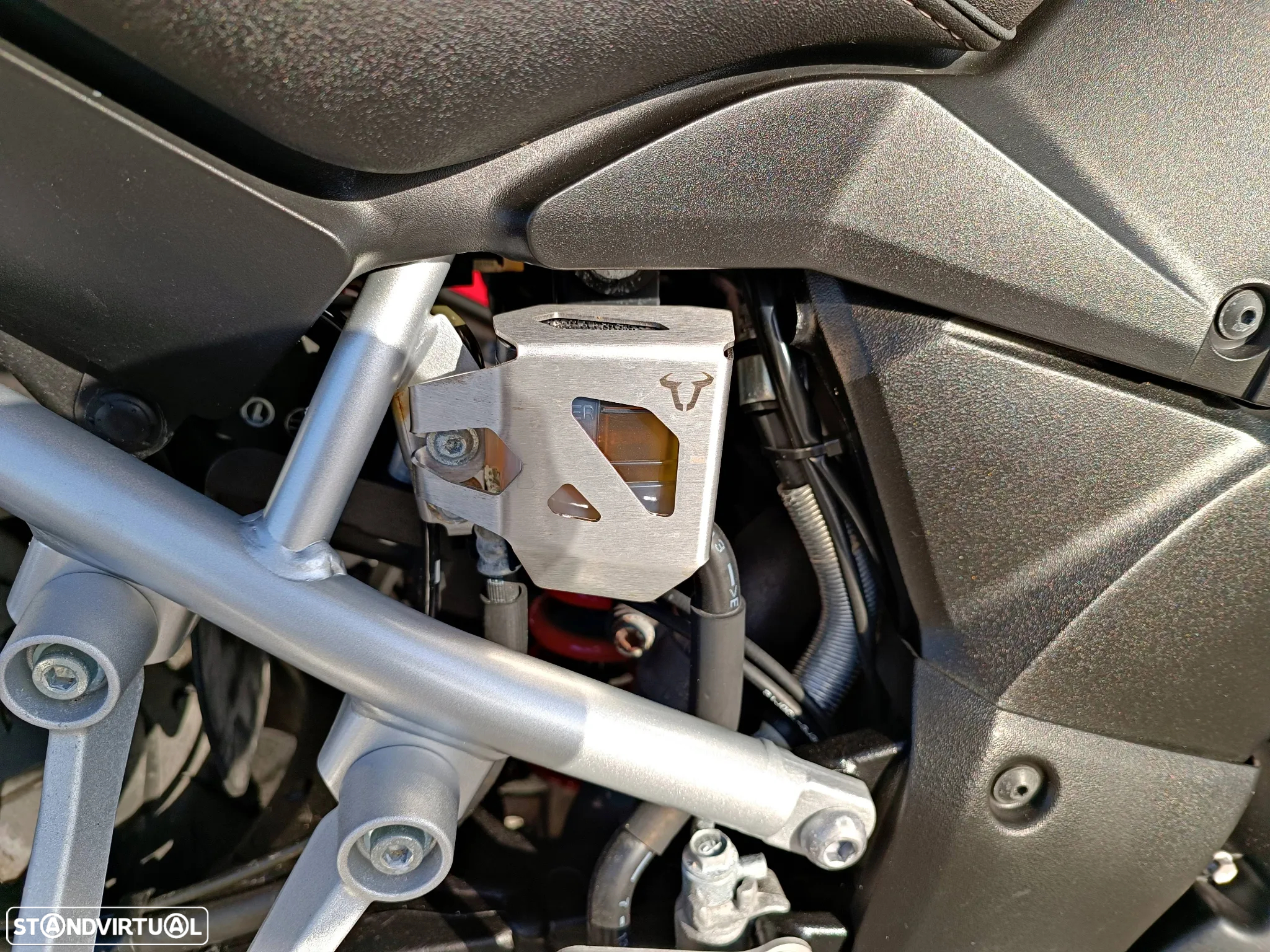 Suzuki DL 1000 V Strom - 19