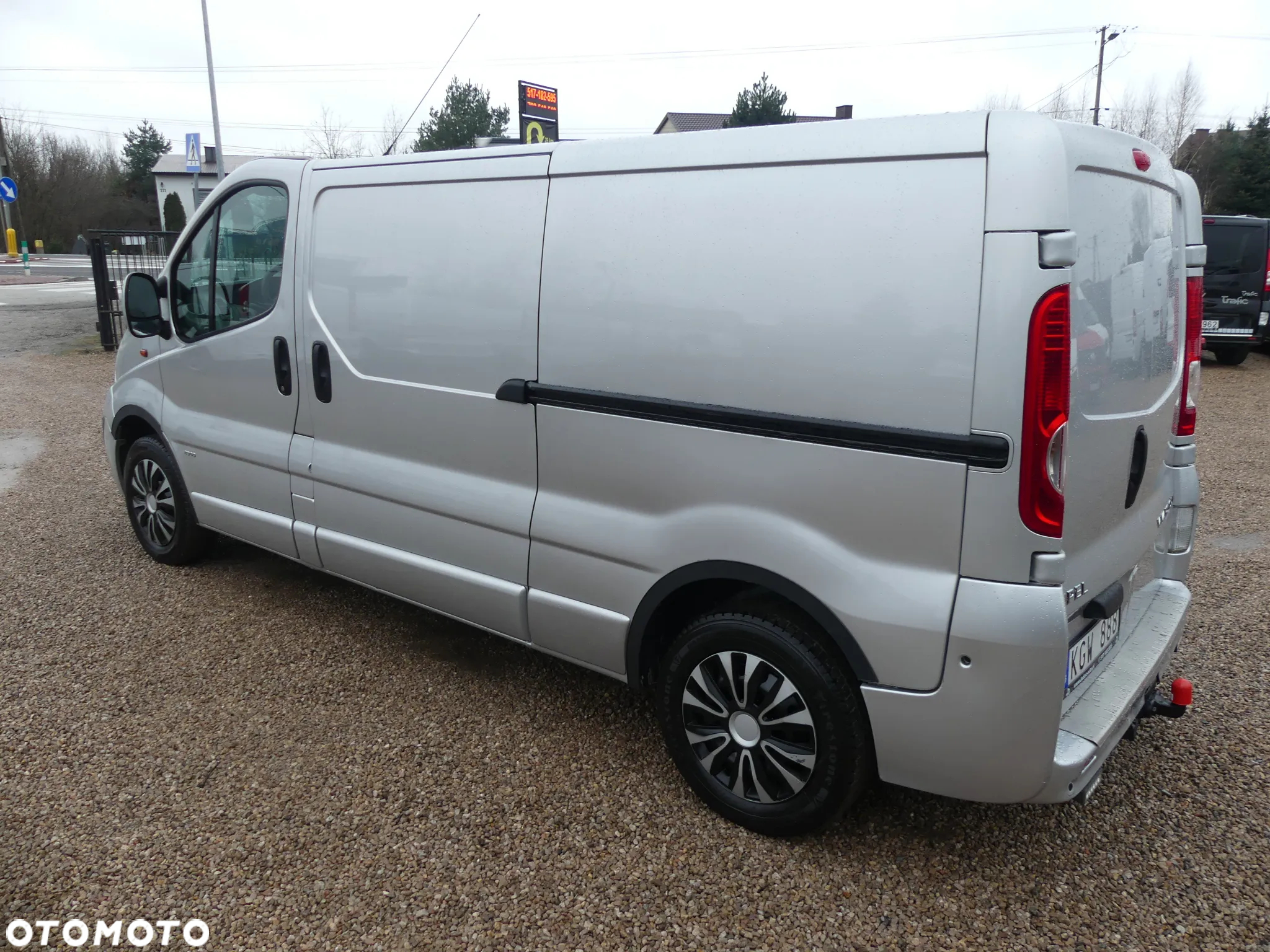 Opel VIVARO - 25