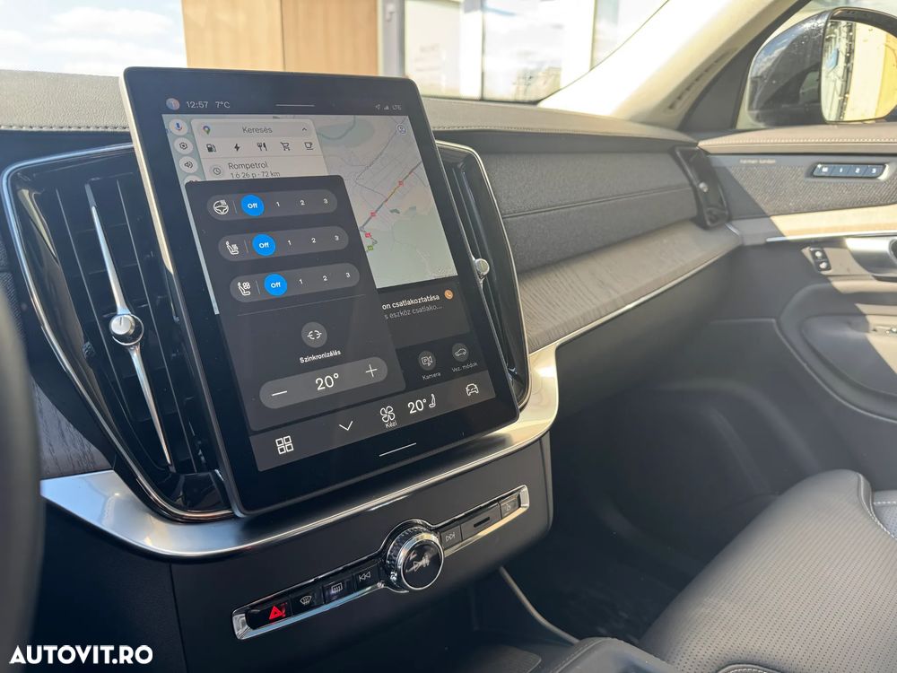 Volvo XC 90 T8 AWD PHEV Plus Dark - 16