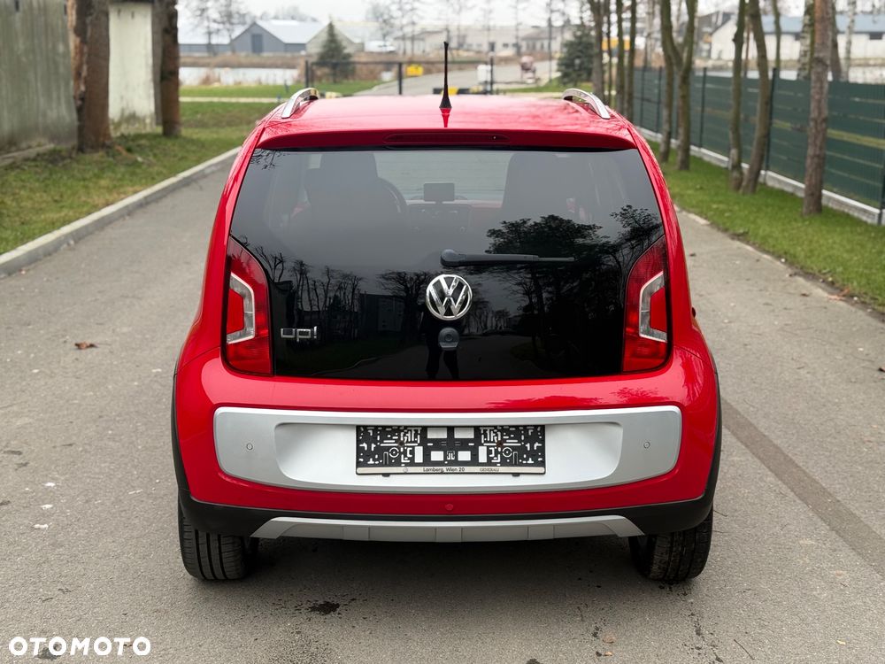 Volkswagen up! cross - 5