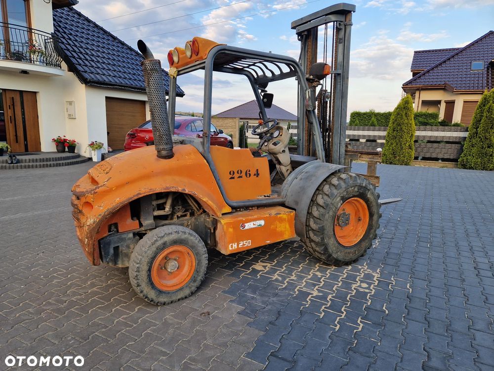 Ausa CH250 - 10