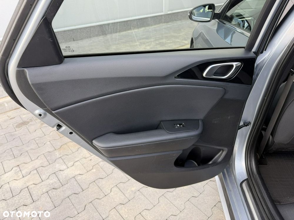 Kia ProCeed 1.6 CRDi DCT7 SCR GT LINE - 31