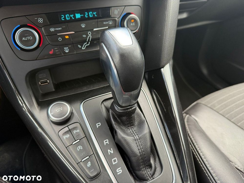 Ford Focus 2.0 EcoBlue Titanium - 28
