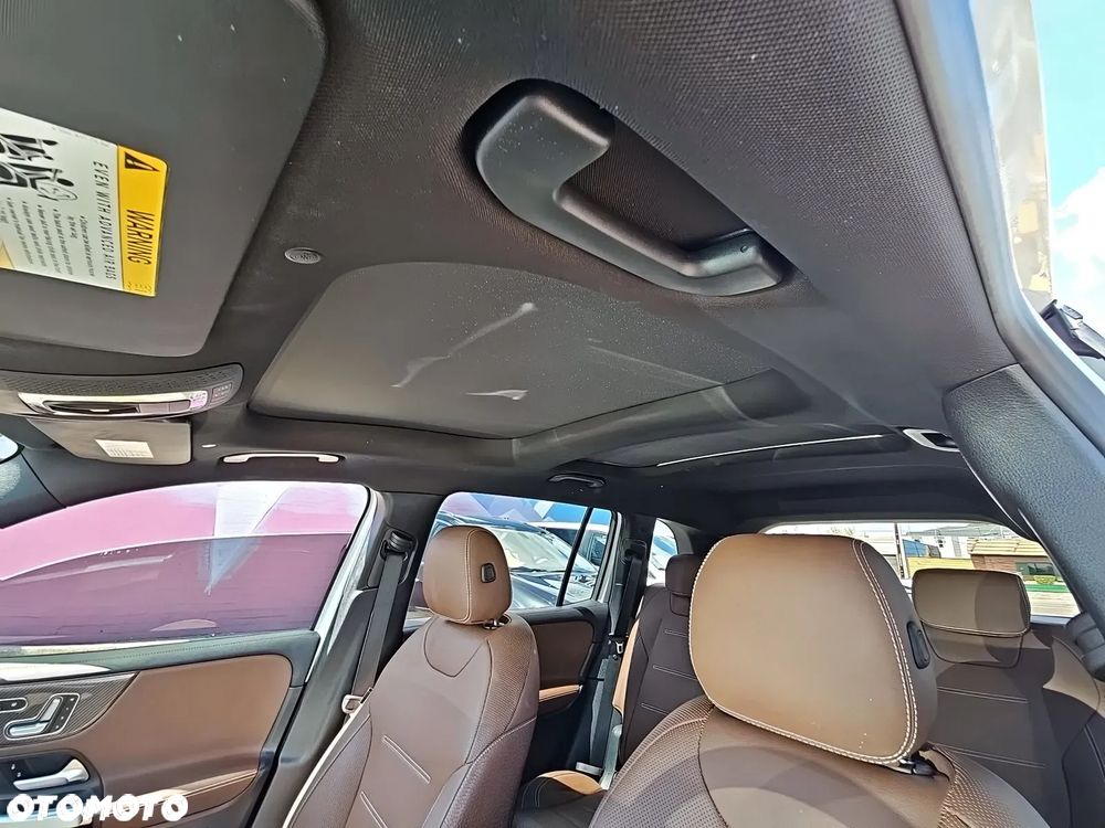 Mercedes-Benz GLB 250 4Matic 8G-DCT AMG Line - 9