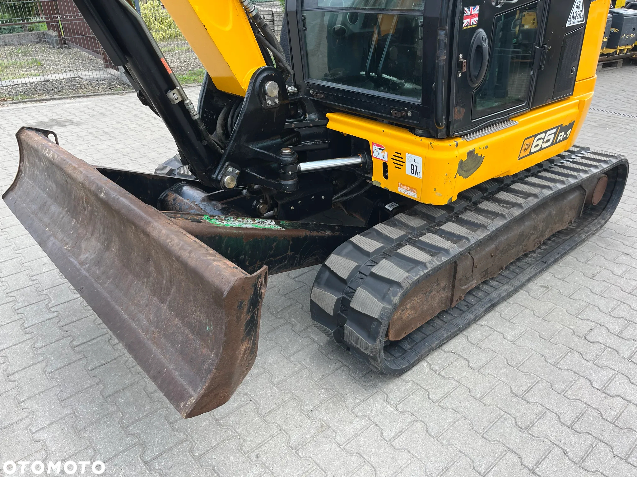 JCB 65 R-1 - 8