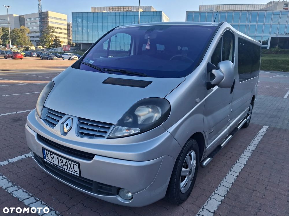 Renault Trafic 2011 photo 4