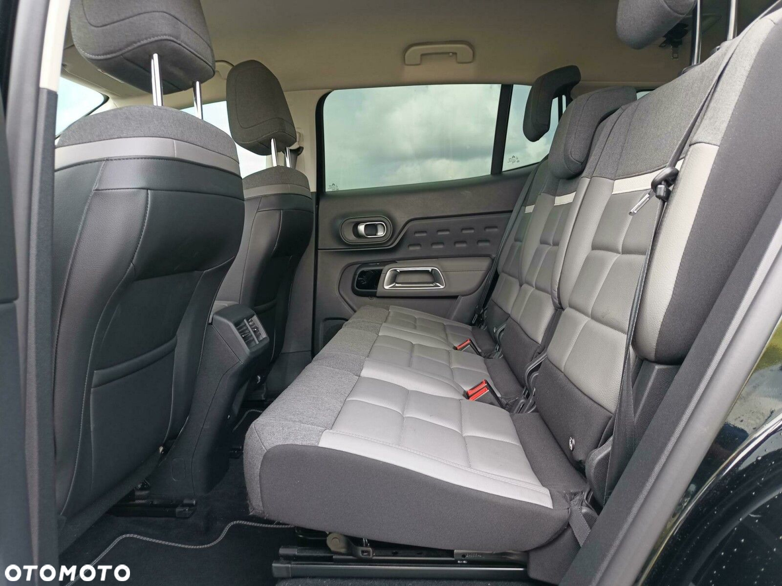 Citroën C5 Aircross 1.2 PureTech Shine EAT8 - 16