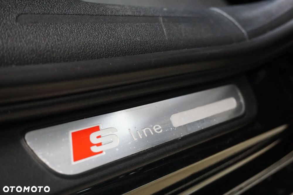 Audi A4 Avant 2.0 TDI DPF S line Sportpaket - 26