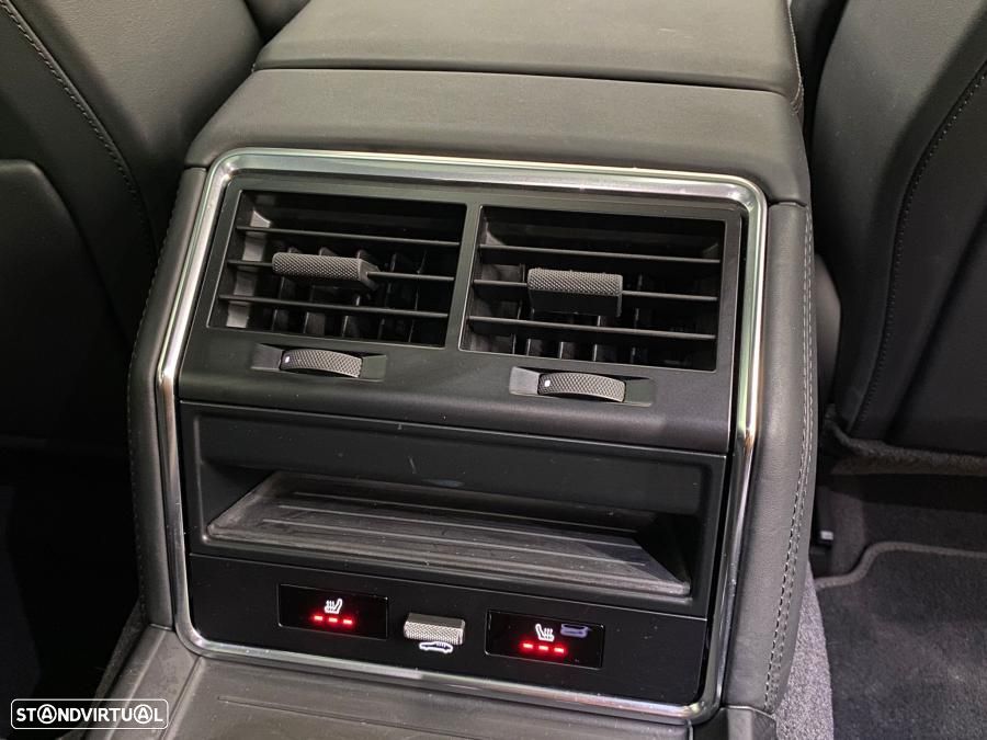 Porsche Panamera 4 E-Hybrid Platinum Edition - 55