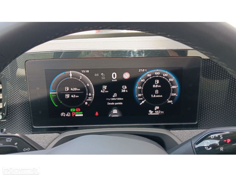 VW Passat Variant 1.5 TSI eHybrid DSG - 9