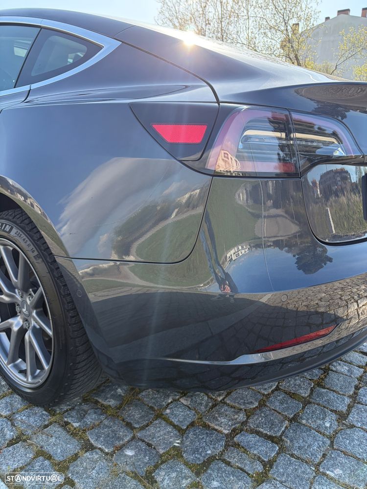 Tesla Model 3 Standard Range Plus RWD - 23