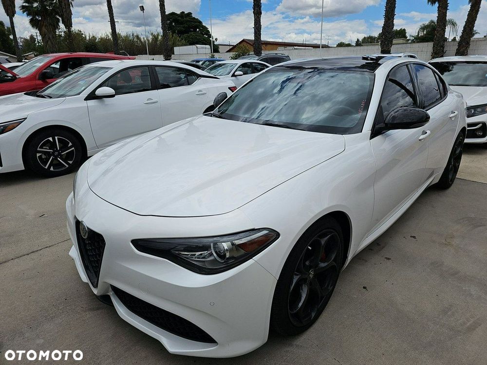 Alfa Romeo Giulia - 3