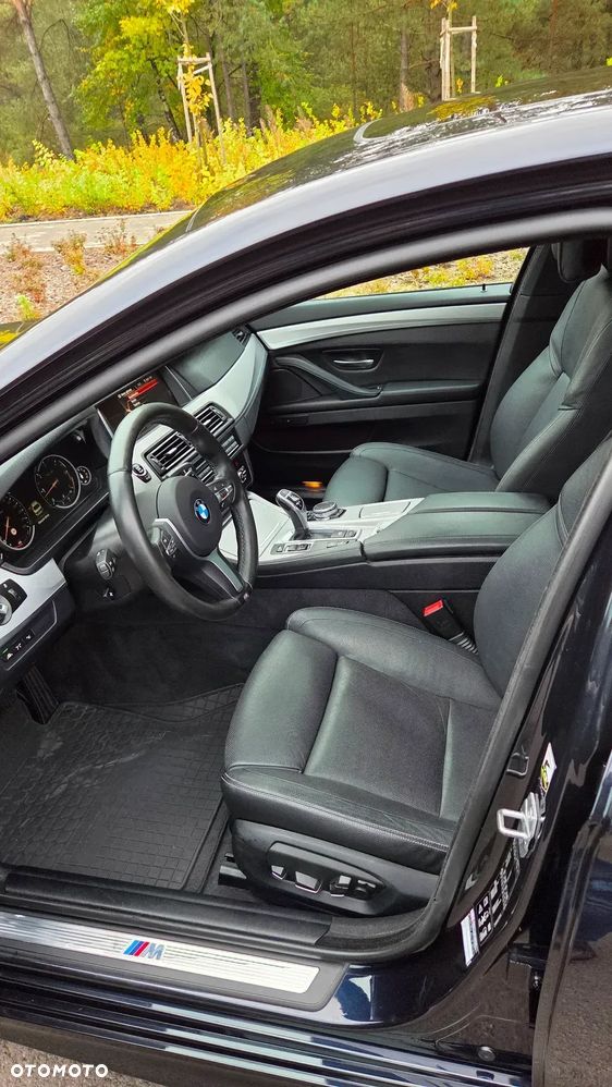 BMW Seria 5 535d xDrive - 13