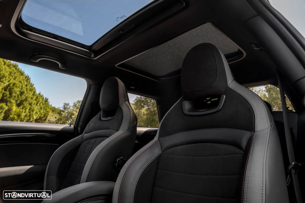 MINI 3 Portas John Cooper Works Plus Auto Desportiva - 26