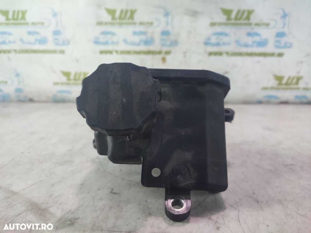 Vas lichid servodirectie 3.0 cdi om642 v6 a0004602283 Jeep Commander - 1