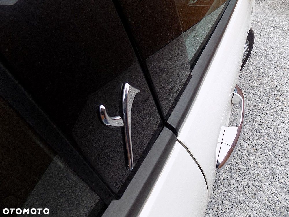 Lancia Ypsilon 0.9 Black&Red S&S - 23