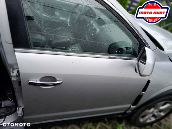 Drzwi Prawe Przednie Opel Antara
