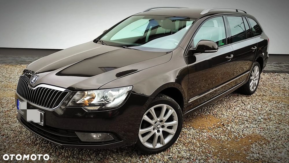 Skoda Superb 1.6 TDI Active Greenline - 17