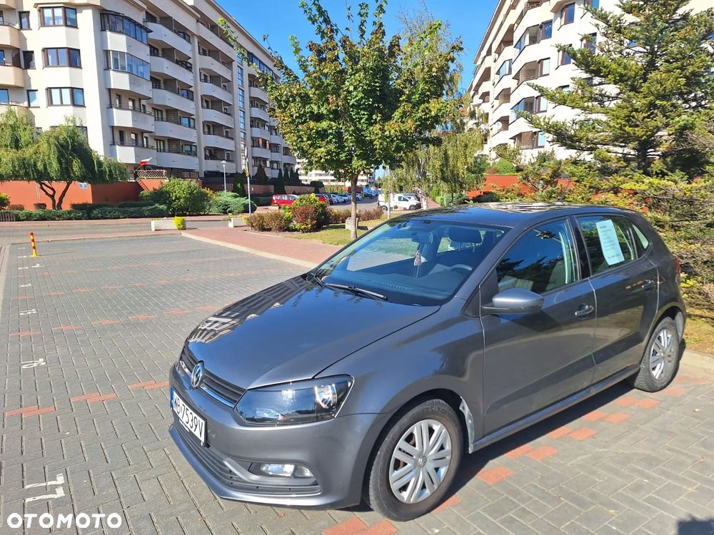 Volkswagen Polo - 2