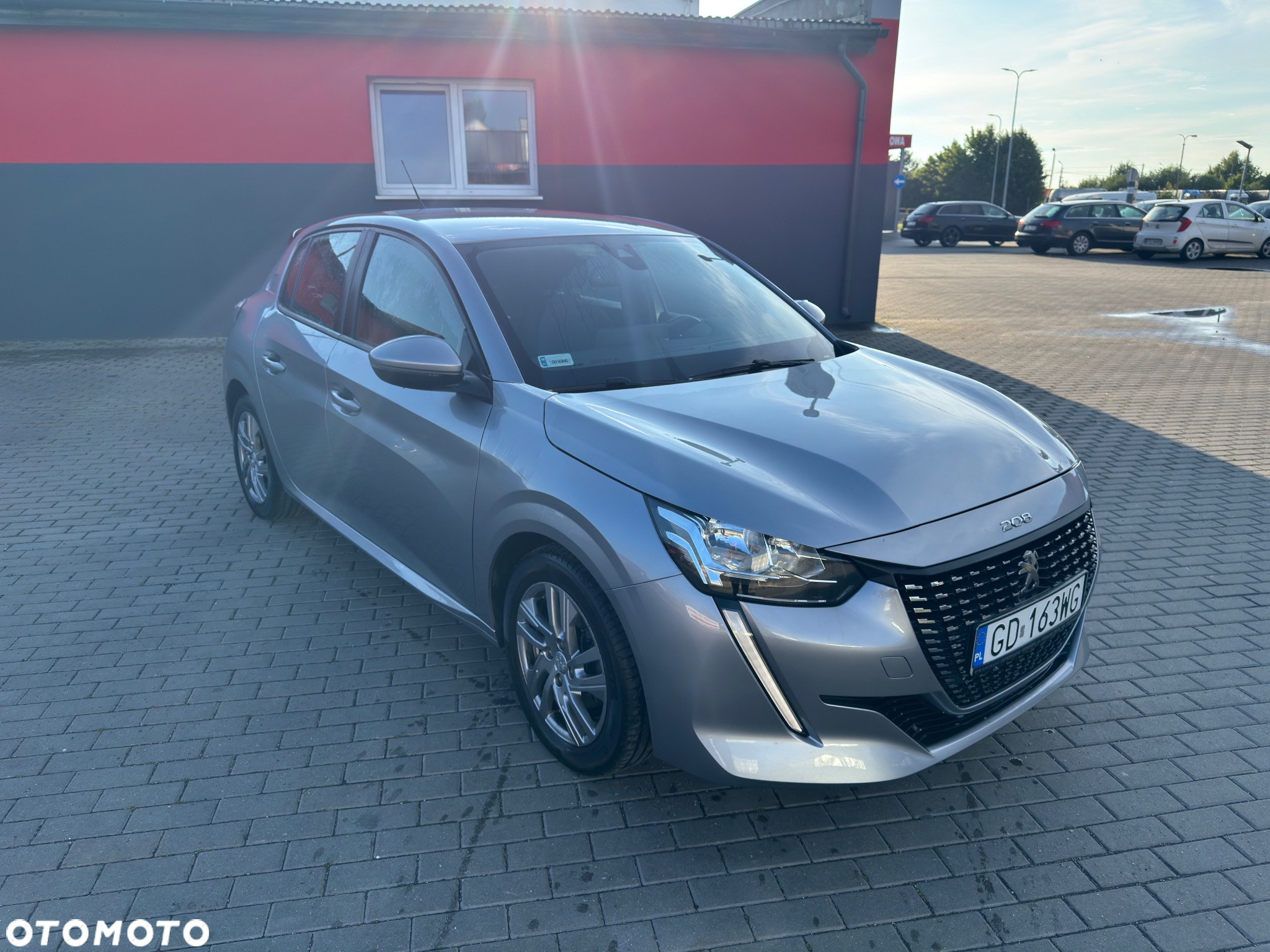 Peugeot 208 1.2 PureTech Active S&S EAT8 - 2